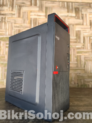 Intel Core i7 কম্পিউটার বিক্রি হবে